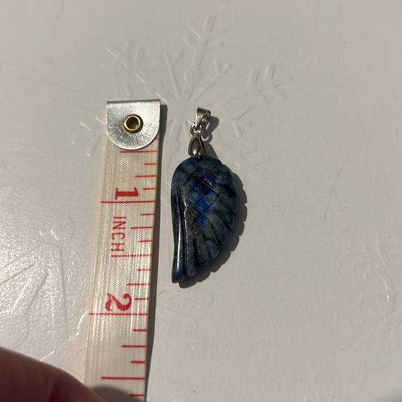 Natural Stone Lapis Lazuli Wing Shape Gemstone Pendant - Picture 5 of 6